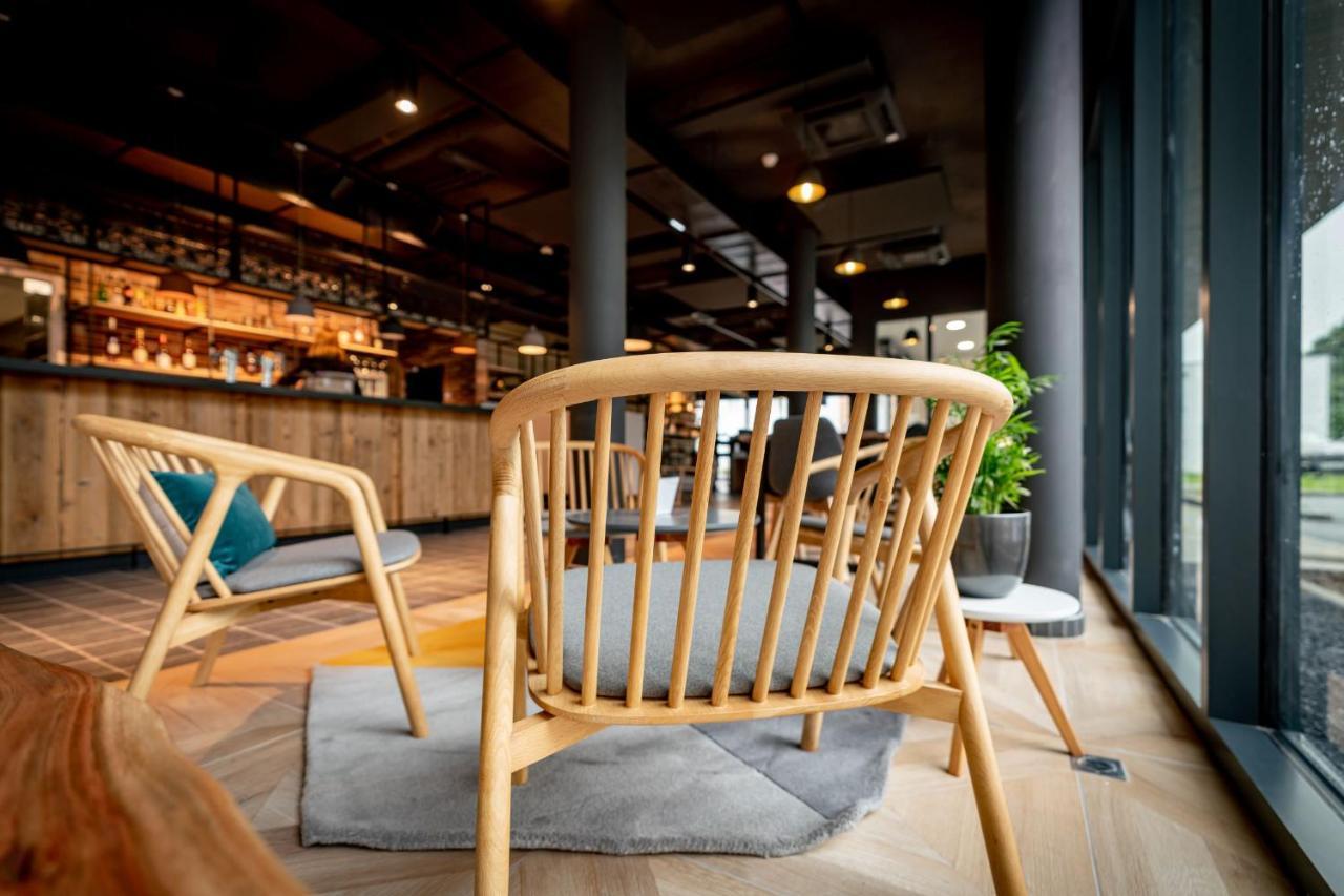 Ibis Styles Valenciennes Petite Foret Bagian luar foto