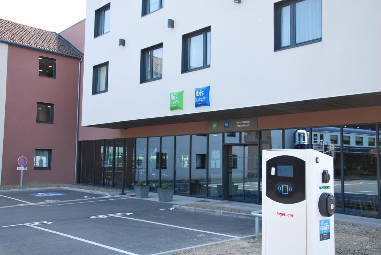 Ibis Styles Valenciennes Petite Foret Bagian luar foto